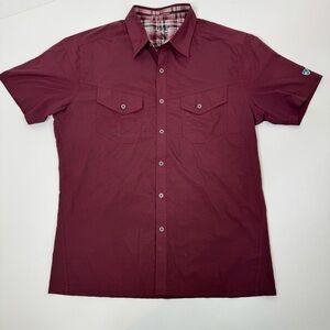 Men’s Kuhl Eluxur short sleeve button-up, size medium dark red/maroon